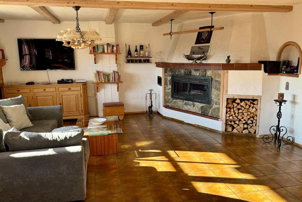 Romantisches Alpenchalet - Mit Sauna Und Kamin - Ruhig Und Zentral Bad Tölz Exterior foto
